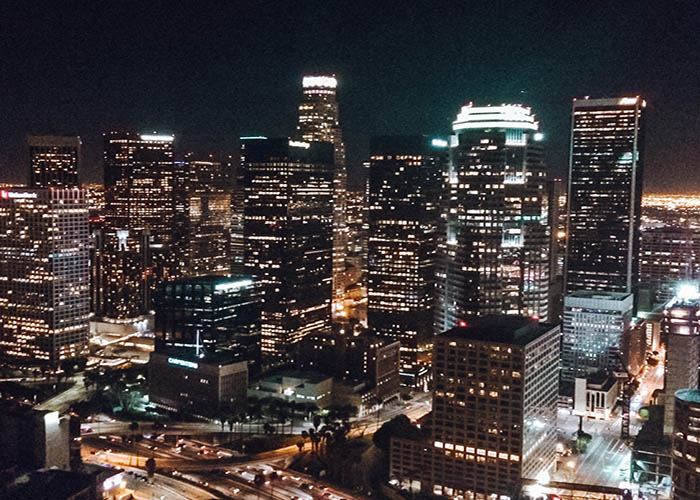 Los Angeles skyline at night.JPG